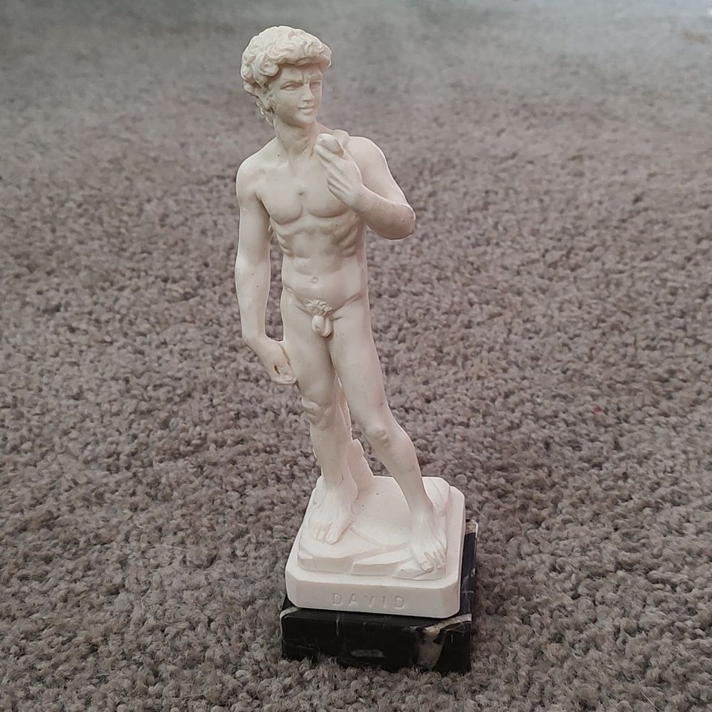 Michelangelo's David Nude Made In Italy 9" Tall Marble Base